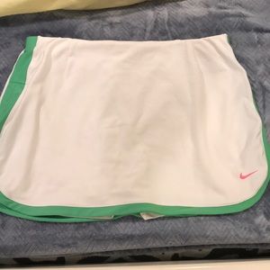 Nike tennis skort